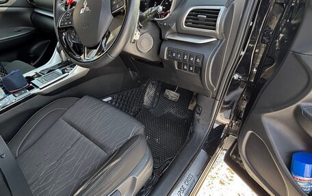 Mitsubishi Eclipse Cross, 2018 год, 2 250 000 рублей, 2 фотография