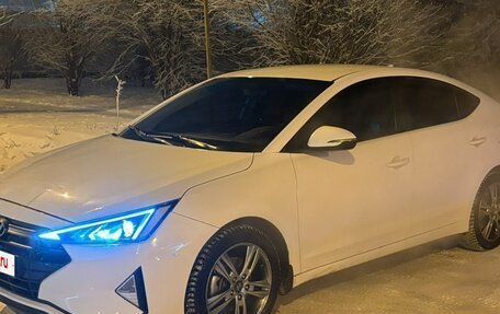 Hyundai Elantra VI рестайлинг, 2020 год, 1 700 000 рублей, 2 фотография