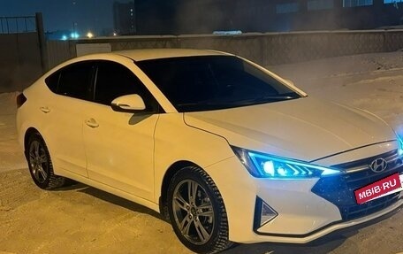 Hyundai Elantra VI рестайлинг, 2020 год, 1 700 000 рублей, 3 фотография