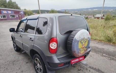 Chevrolet Niva I рестайлинг, 2012 год, 690 000 рублей, 5 фотография