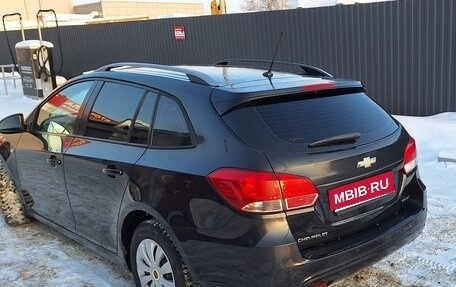 Chevrolet Cruze II, 2013 год, 950 000 рублей, 3 фотография