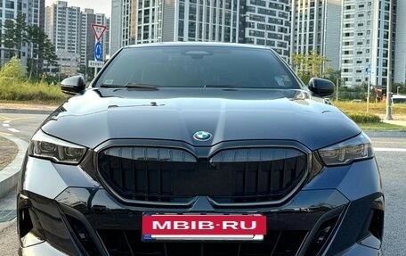 BMW 5 серия, 2024 год, 6 152 123 рублей, 2 фотография