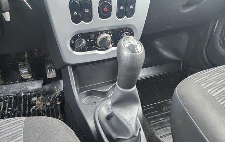 Renault Sandero I, 2010 год, 540 000 рублей, 15 фотография