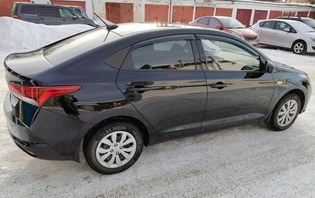 Hyundai Solaris II рестайлинг, 2020 год, 1 700 000 рублей, 5 фотография