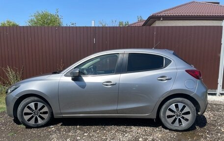 Mazda Demio IV, 2016 год, 1 050 000 рублей, 3 фотография