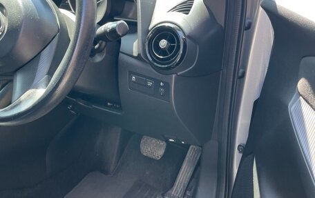 Mazda Demio IV, 2016 год, 1 050 000 рублей, 10 фотография