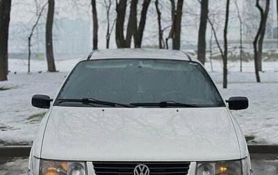 Volkswagen Passat B4, 1995 год, 320 000 рублей, 1 фотография