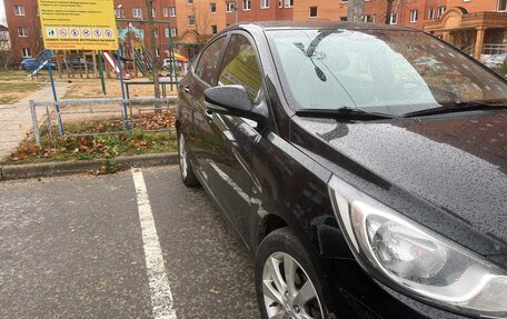 Hyundai Solaris II рестайлинг, 2011 год, 680 000 рублей, 8 фотография