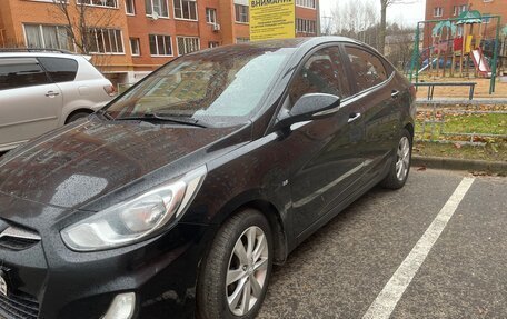 Hyundai Solaris II рестайлинг, 2011 год, 680 000 рублей, 7 фотография