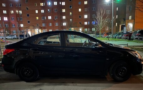 Hyundai Solaris II рестайлинг, 2011 год, 680 000 рублей, 10 фотография