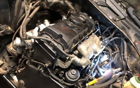 Volkswagen Touareg III, 2005 год, 800 000 рублей, 5 фотография