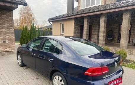 Volkswagen Passat B7, 2011 год, 790 000 рублей, 3 фотография