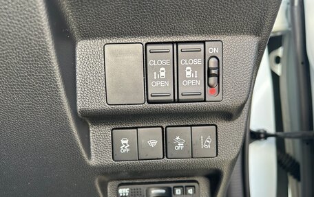 Honda Freed II, 2019 год, 1 690 000 рублей, 12 фотография