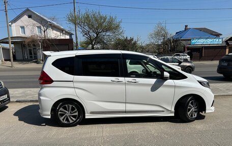 Honda Freed II, 2019 год, 1 690 000 рублей, 15 фотография