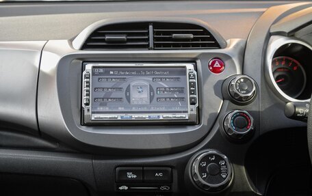 Honda Fit III, 2008 год, 855 000 рублей, 16 фотография