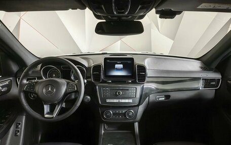 Mercedes-Benz GLS, 2017 год, 5 600 000 рублей, 14 фотография