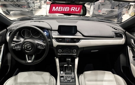 Mazda 6, 2018 год, 2 205 000 рублей, 14 фотография