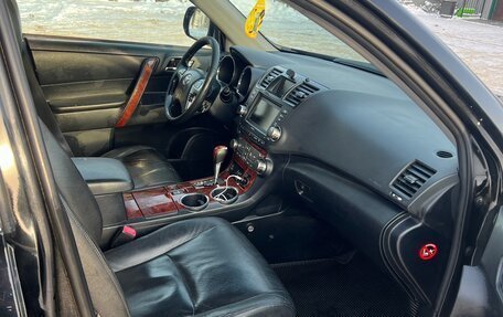 Toyota Highlander III, 2010 год, 1 700 000 рублей, 9 фотография