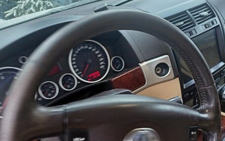 Volkswagen Touareg III, 2006 год, 850 000 рублей, 7 фотография