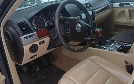 Volkswagen Touareg III, 2006 год, 850 000 рублей, 5 фотография