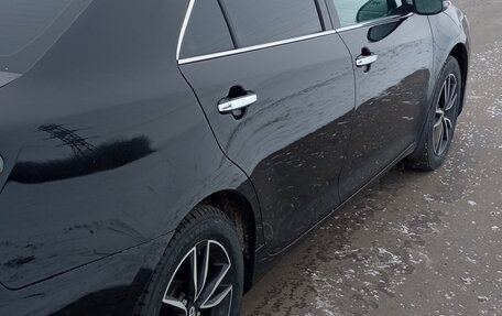 Toyota Camry, 2017 год, 2 300 000 рублей, 4 фотография