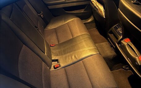 BMW 5 серия, 2013 год, 2 300 000 рублей, 8 фотография