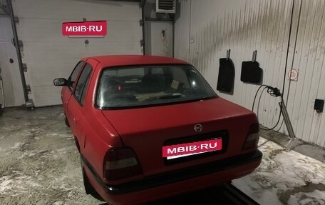 Nissan Sunny N14, 1992 год, 160 000 рублей, 5 фотография