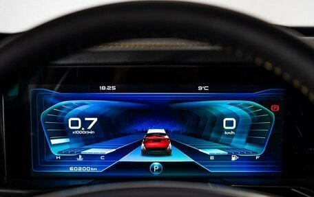 FAW Bestune T77, 2022 год, 1 680 000 рублей, 10 фотография