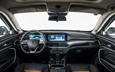 FAW Bestune T77, 2022 год, 1 680 000 рублей, 8 фотография