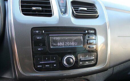 Renault Sandero II рестайлинг, 2015 год, 799 000 рублей, 9 фотография