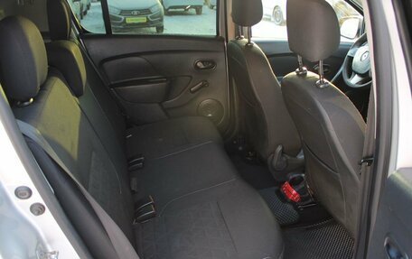 Renault Sandero II рестайлинг, 2015 год, 799 000 рублей, 16 фотография