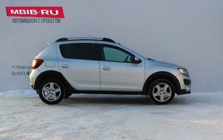 Renault Sandero II рестайлинг, 2015 год, 799 000 рублей, 4 фотография