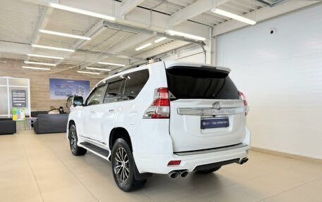 Toyota Land Cruiser Prado 150 рестайлинг 2, 2013 год, 3 759 900 рублей, 4 фотография