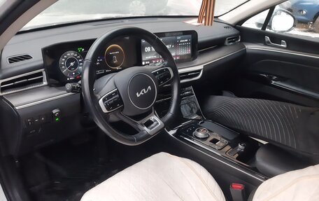 KIA K5, 2023 год, 2 600 000 рублей, 6 фотография