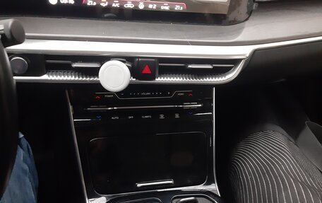 KIA K5, 2023 год, 2 600 000 рублей, 8 фотография