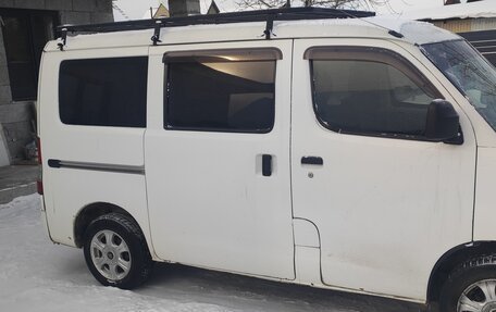 Toyota Lite Ace VI, 2009 год, 600 000 рублей, 3 фотография