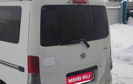 Toyota Lite Ace VI, 2009 год, 600 000 рублей, 4 фотография