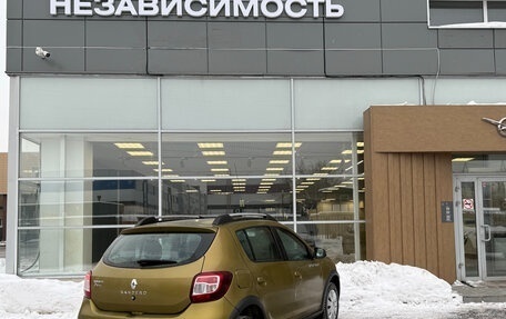 Renault Sandero II рестайлинг, 2015 год, 690 000 рублей, 3 фотография