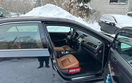 Toyota Camry, 2017 год, 2 590 000 рублей, 5 фотография