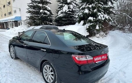 Toyota Camry, 2017 год, 2 590 000 рублей, 4 фотография