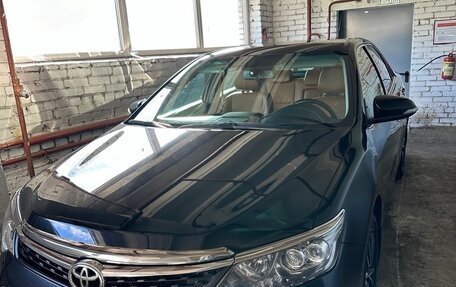 Toyota Camry, 2017 год, 2 590 000 рублей, 12 фотография