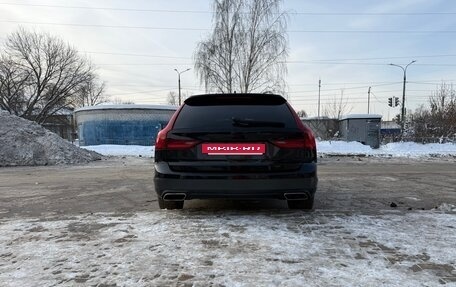 Volvo V90 Cross Country I рестайлинг, 2018 год, 3 300 000 рублей, 8 фотография