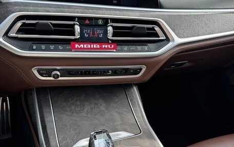 BMW X7, 2021 год, 9 000 000 рублей, 13 фотография