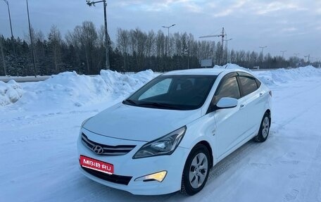 Hyundai Solaris II рестайлинг, 2014 год, 855 000 рублей, 1 фотография
