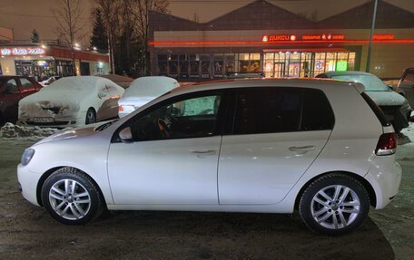 Volkswagen Golf VI, 2011 год, 700 000 рублей, 2 фотография