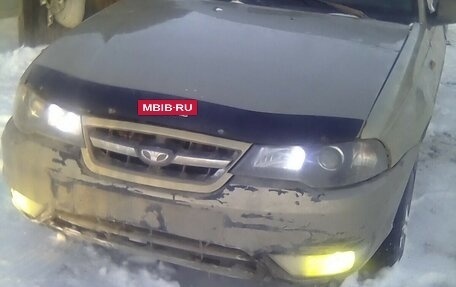 Daewoo Nexia I рестайлинг, 2010 год, 100 000 рублей, 2 фотография