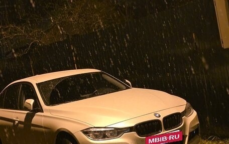 BMW 3 серия, 2016 год, 1 450 000 рублей, 4 фотография