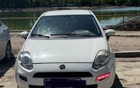 Fiat Punto III Punto Evo рестайлинг, 2013 год, 650 000 рублей, 4 фотография