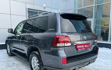 Toyota Land Cruiser 200, 2011 год, 3 670 000 рублей, 7 фотография