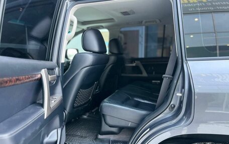 Toyota Land Cruiser 200, 2011 год, 3 670 000 рублей, 10 фотография